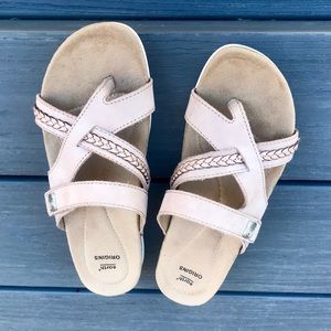 Comfortable strappy sandals